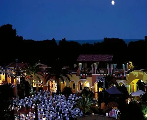 Village - Bouganville