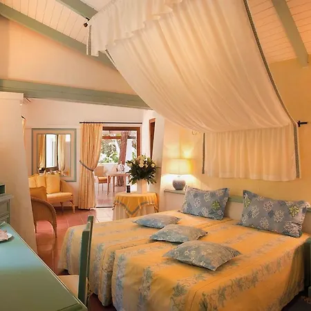 Village - Bouganville