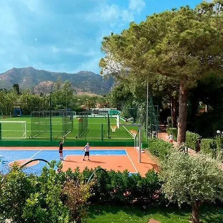 Village - Bouganville 호텔 산타마르게리타디풀라